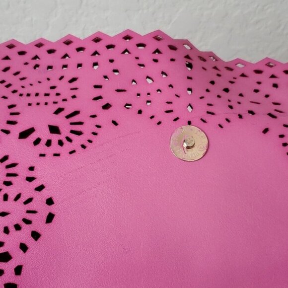 Yoki pink laser cut soft faux leather crossbody bag wristlet clutch - Picture 16 of 16